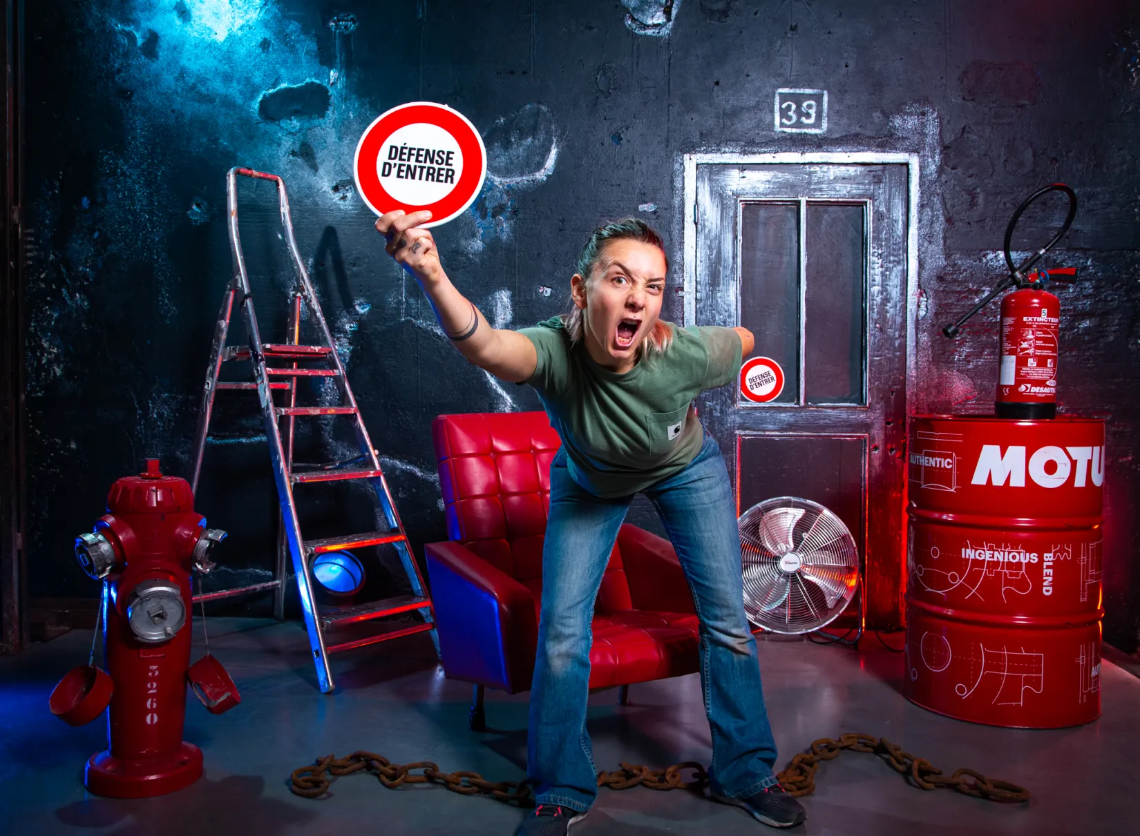 2025-10-04--09-26-40-shooting-photo-famille-original-grenoble-www_studiolecarre_com_d65c8cae0b45