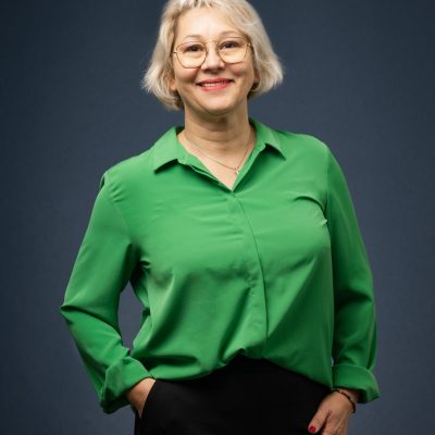 2021-12-02_13-23-12_portraits_corporate_www.studiolecarre.com